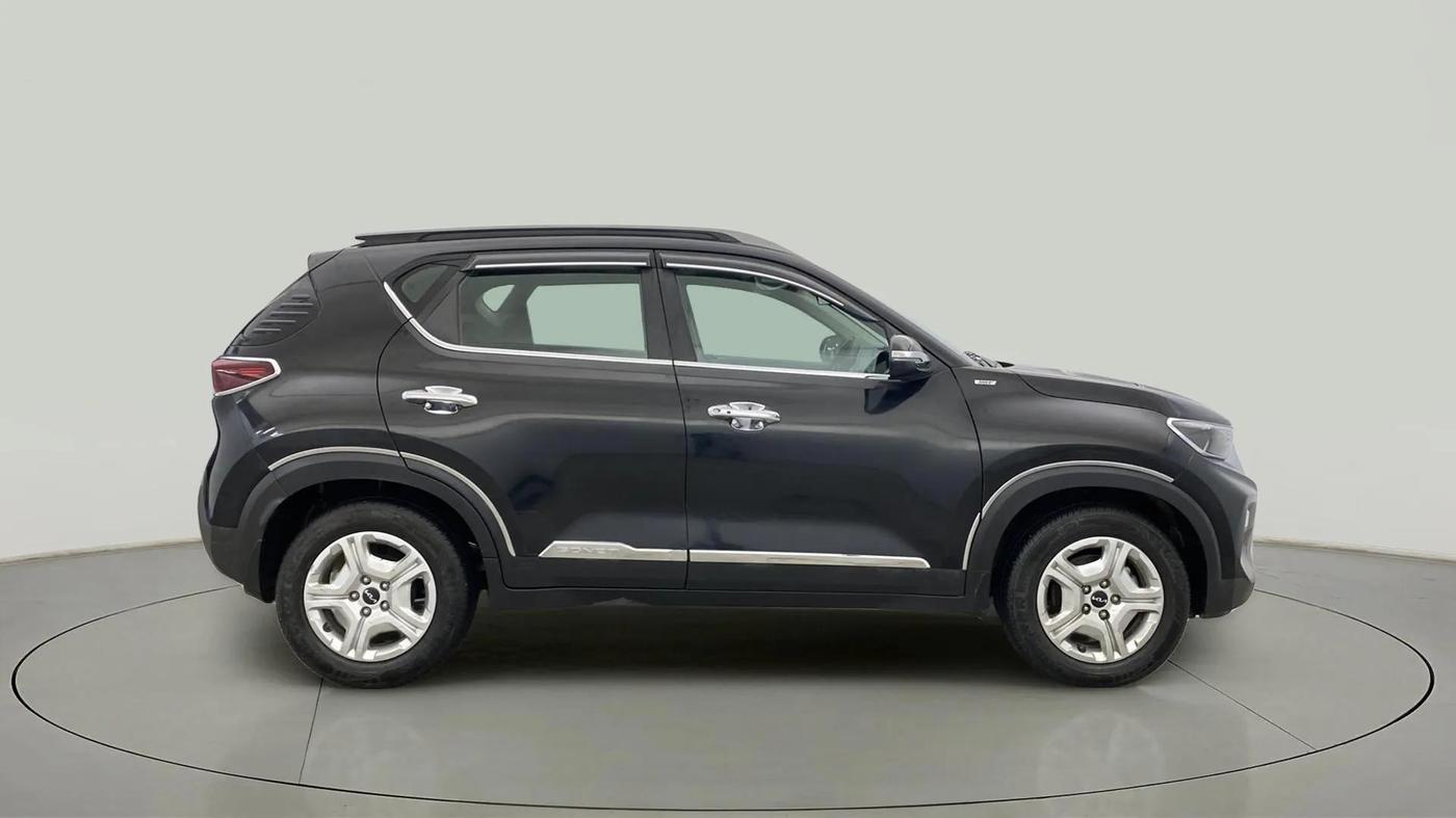 2022 KIA SONET HTK PLUS 1.0 IMT, Petrol, Manual, 33,139 km, Right Side View