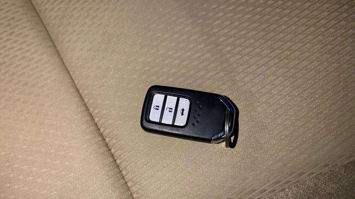 2019 Honda City 1.5L I-VTEC V MT, Petrol, Manual, 57,995 km, Key Close Up