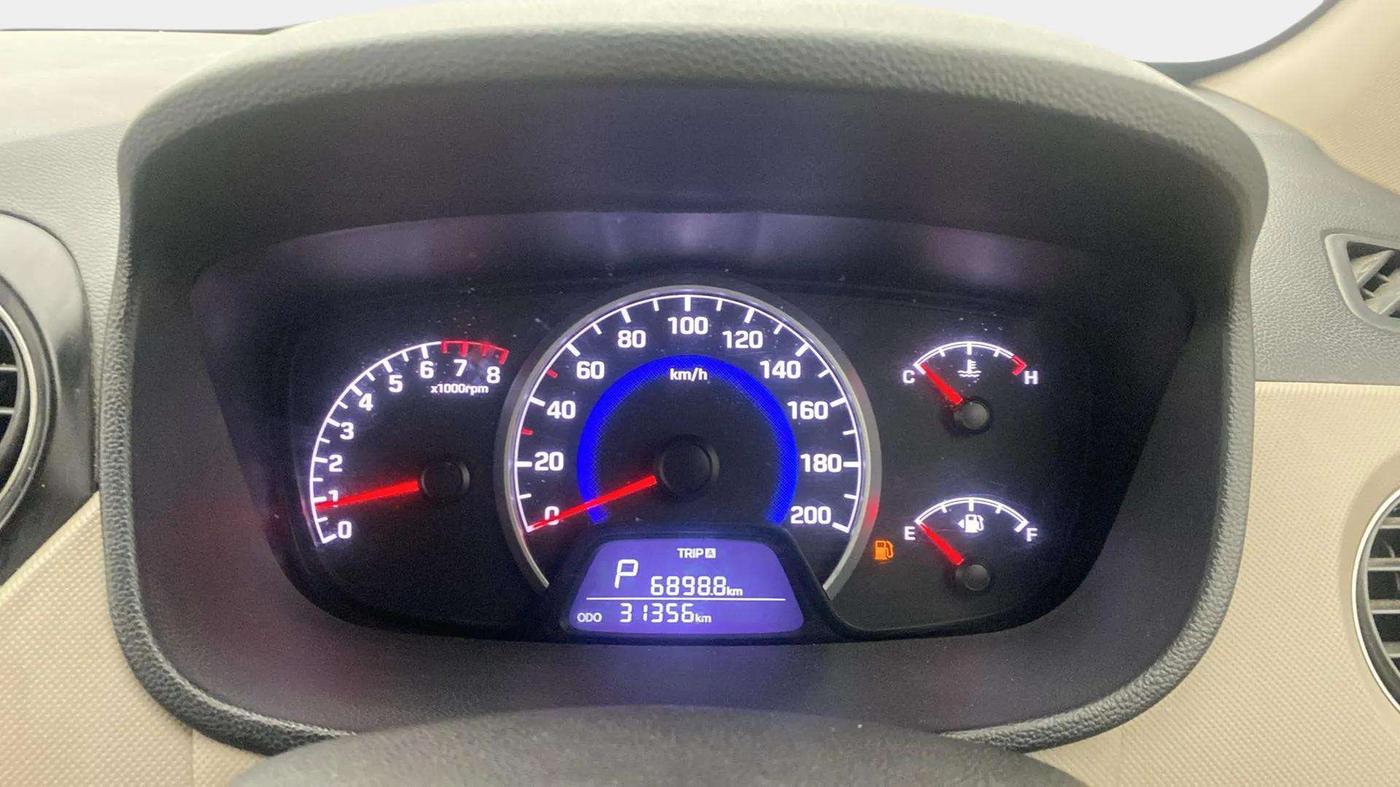 2018 Hyundai Grand i10 SPORTZ (O) AT 1.2 KAPPA VTVT, Petrol, Automatic, 31,553 km, Odometer Image