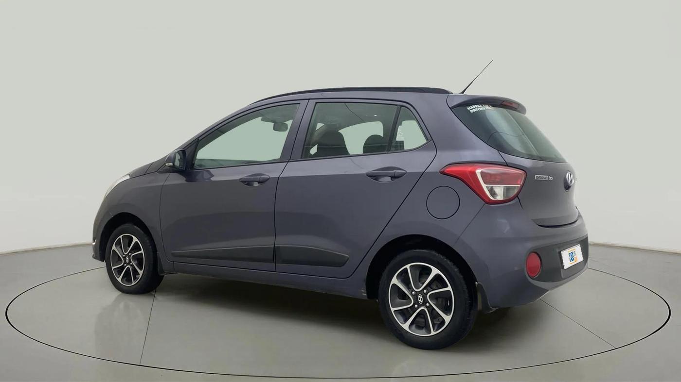 2018 Hyundai Grand i10 SPORTZ (O) AT 1.2 KAPPA VTVT, Petrol, Automatic, 31,553 km, Left Back Diagonal
