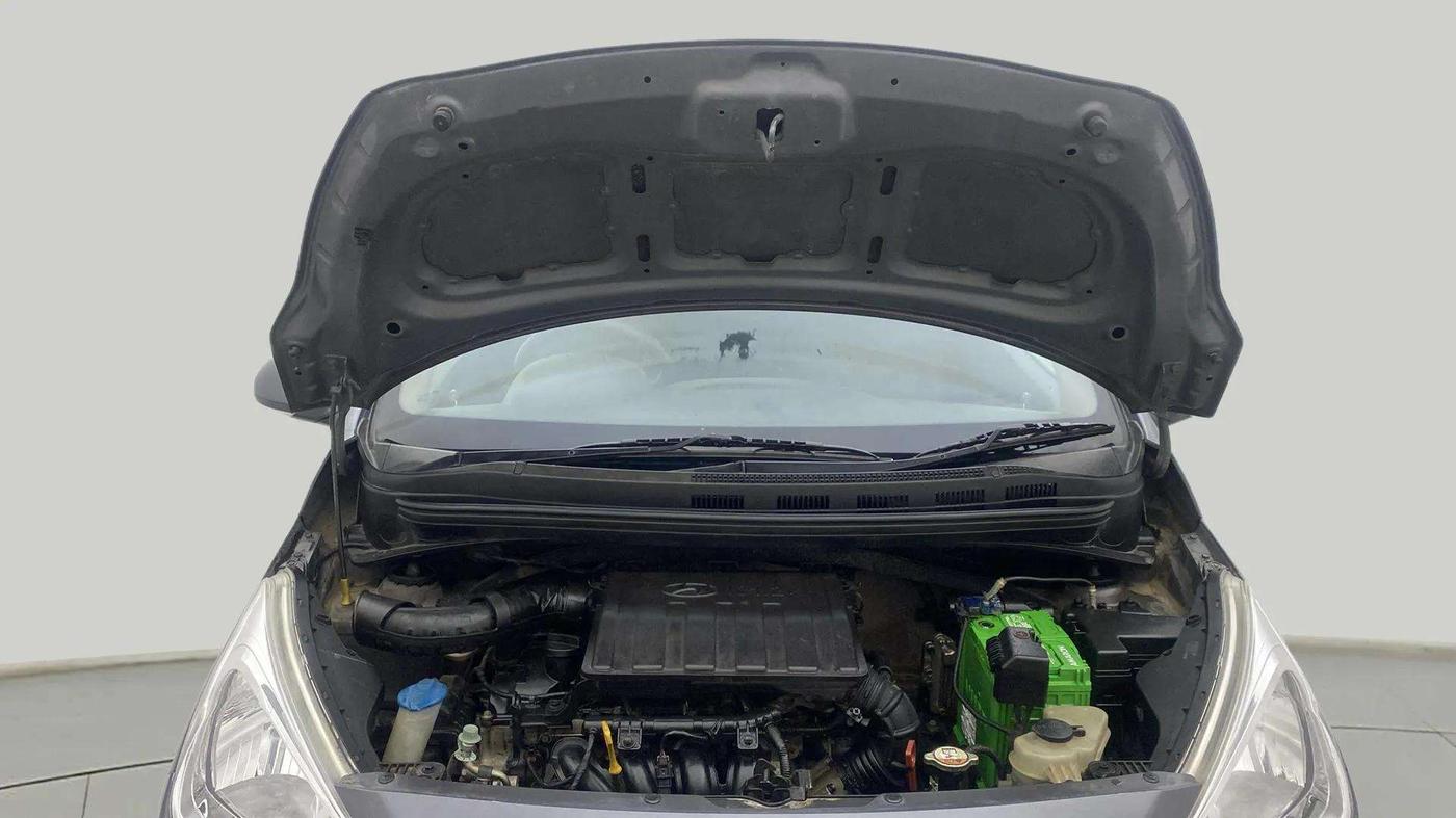 2018 Hyundai Grand i10 SPORTZ (O) AT 1.2 KAPPA VTVT, Petrol, Automatic, 31,553 km, Open Bonet