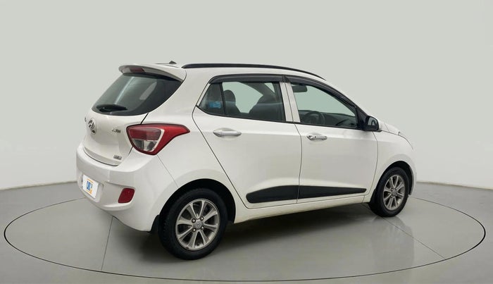 2016 Hyundai Grand i10 ASTA (O) 1.2 KAPPA VTVT, Petrol, Manual, 29,343 km, Right Back Diagonal