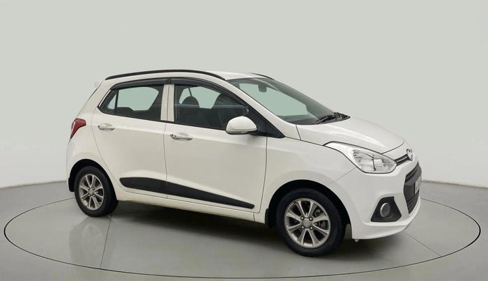 2016 Hyundai Grand i10 ASTA (O) 1.2 KAPPA VTVT, Petrol, Manual, 29,343 km, Right Front Diagonal