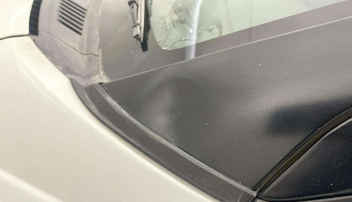 2015 Maruti Swift Dzire VXI, Petrol, Manual, 73,547 km, Left A pillar - Slightly dented