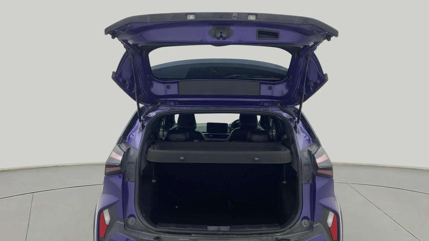 2023 Tata NEXON FEARLESS PURPLE 1.2 REVOTRON 6 MT, Petrol, Manual, 23,115 km, Boot Door Open
