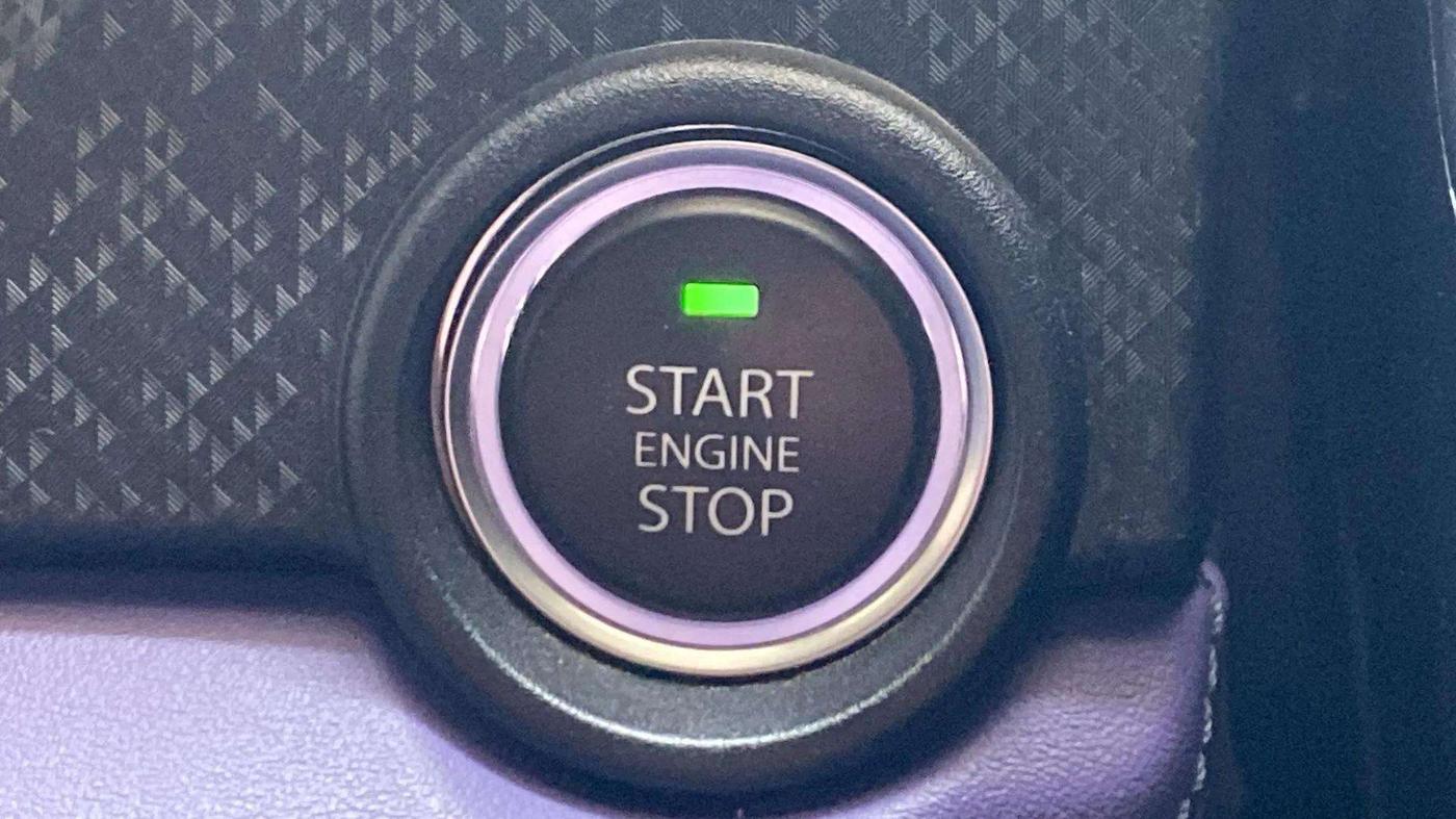 2023 Tata NEXON FEARLESS PURPLE 1.2 REVOTRON 6 MT, Petrol, Manual, 23,115 km, Keyless Start/ Stop Button