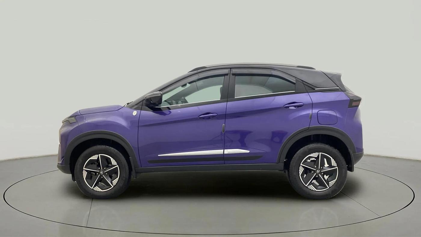 2023 Tata NEXON FEARLESS PURPLE 1.2 REVOTRON 6 MT, Petrol, Manual, 23,115 km, Left Side