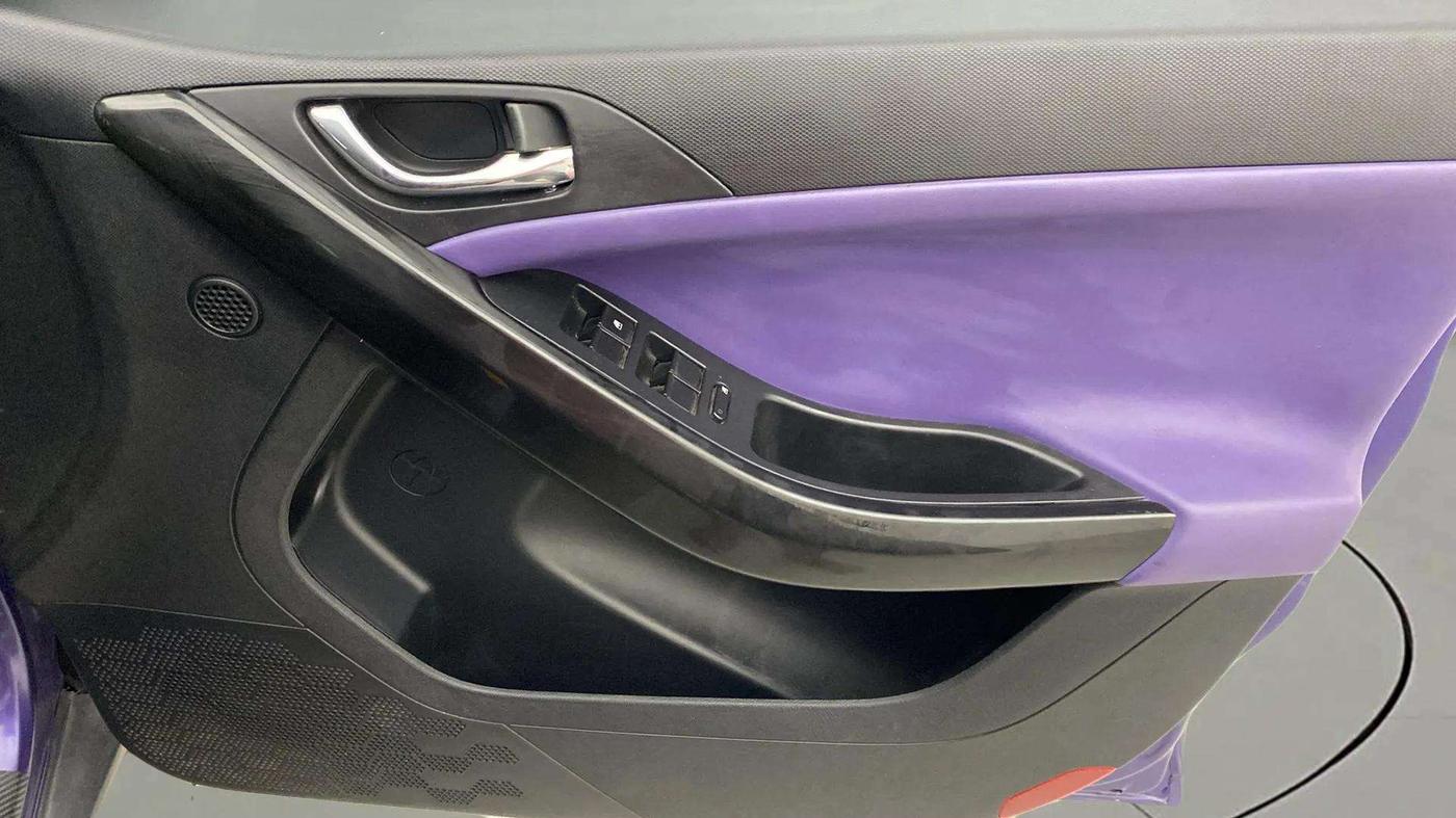 2023 Tata NEXON FEARLESS PURPLE 1.2 REVOTRON 6 MT, Petrol, Manual, 23,115 km, Driver Side Door Panels Control