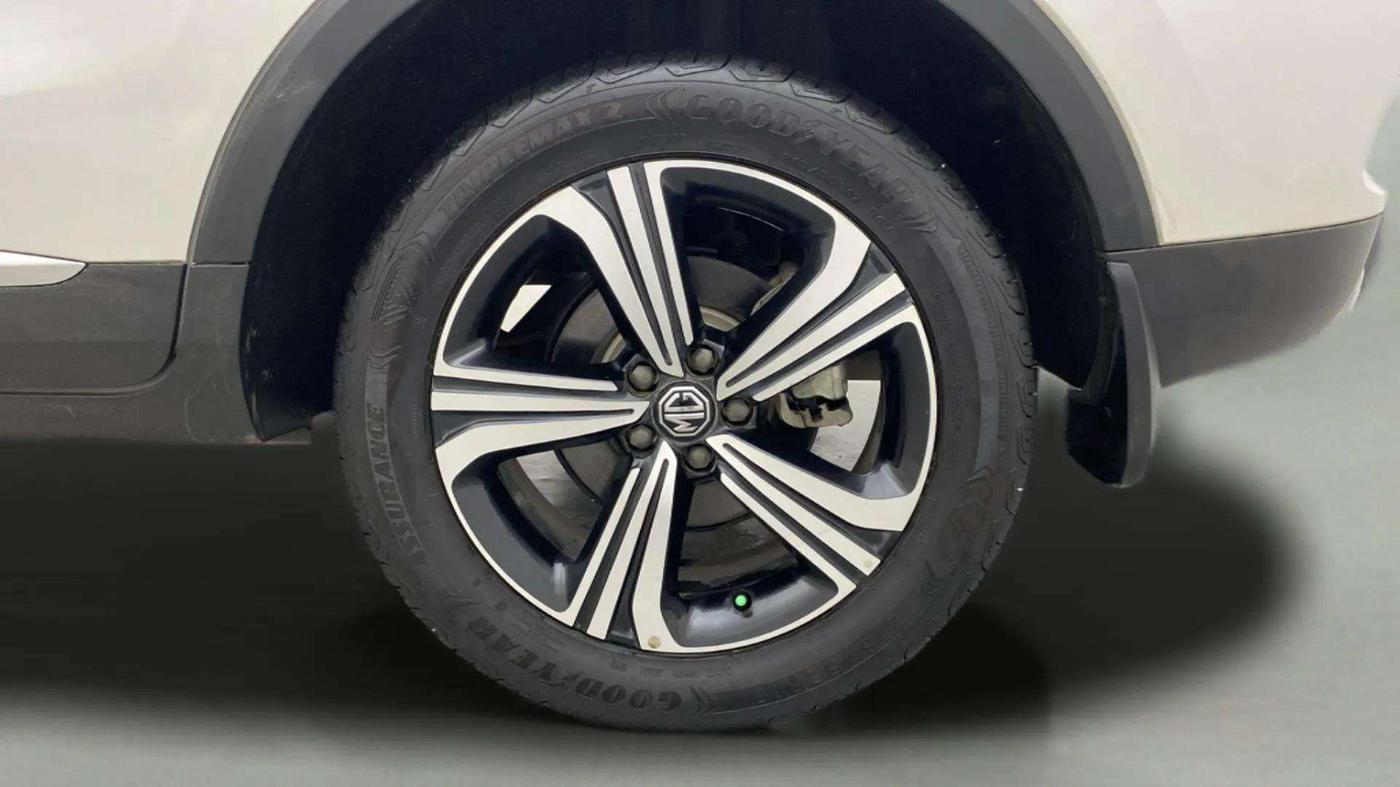 2023 MG ASTOR SAVVY 1.5 CVT, Petrol, Automatic, 11,838 km, Left Rear Wheel