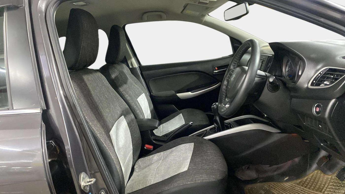 2016 Maruti Baleno ZETA PETROL 1.2, Petrol, Manual, 24,323 km, Right Side Front Door Cabin