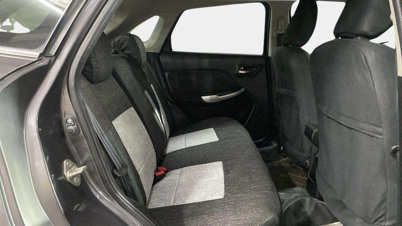 2016 Maruti Baleno ZETA PETROL 1.2, Petrol, Manual, 24,323 km, Right Side Rear Door Cabin