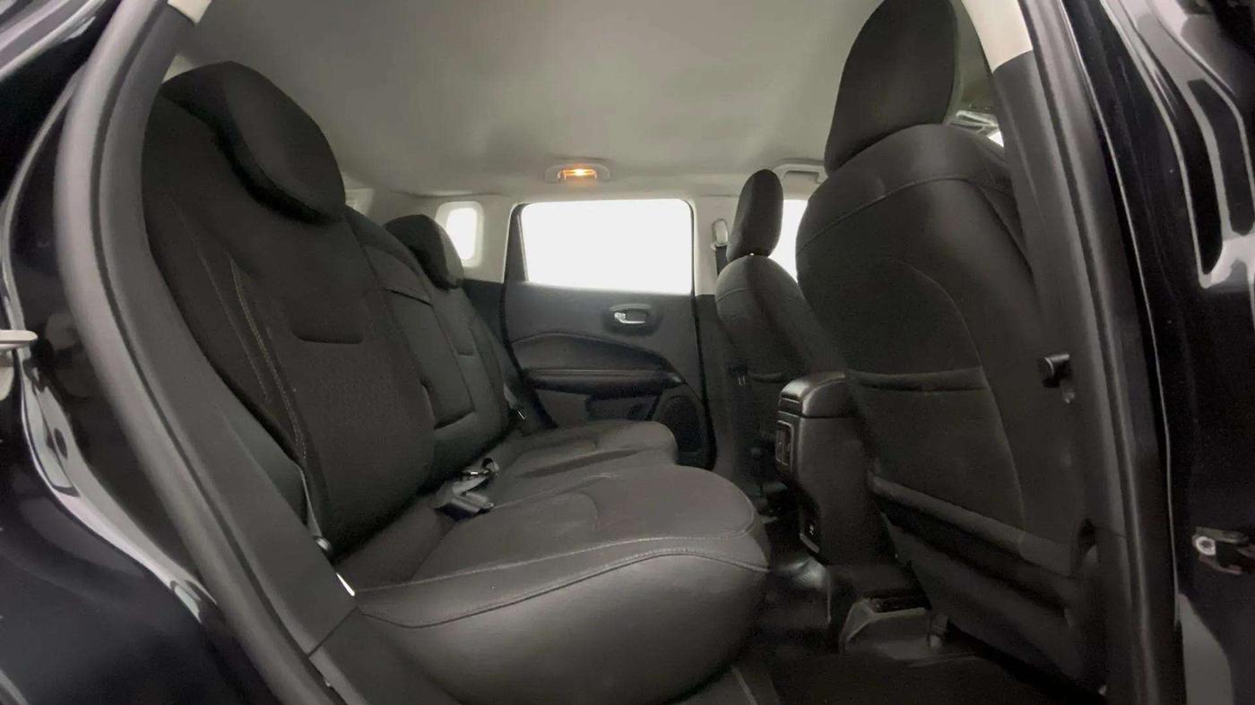 2019 Jeep Compass SPORT 1.4 PETROL, Petrol, Manual, 27,885 km, Right Side Rear Door Cabin