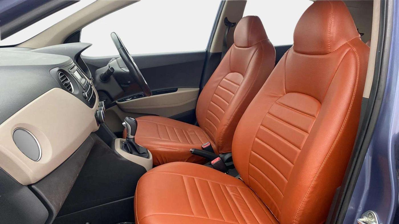2015 Hyundai Grand i10 ASTA AT 1.2 KAPPA VTVT, Petrol, Automatic, 88,387 km, Right Side Front Door Cabin