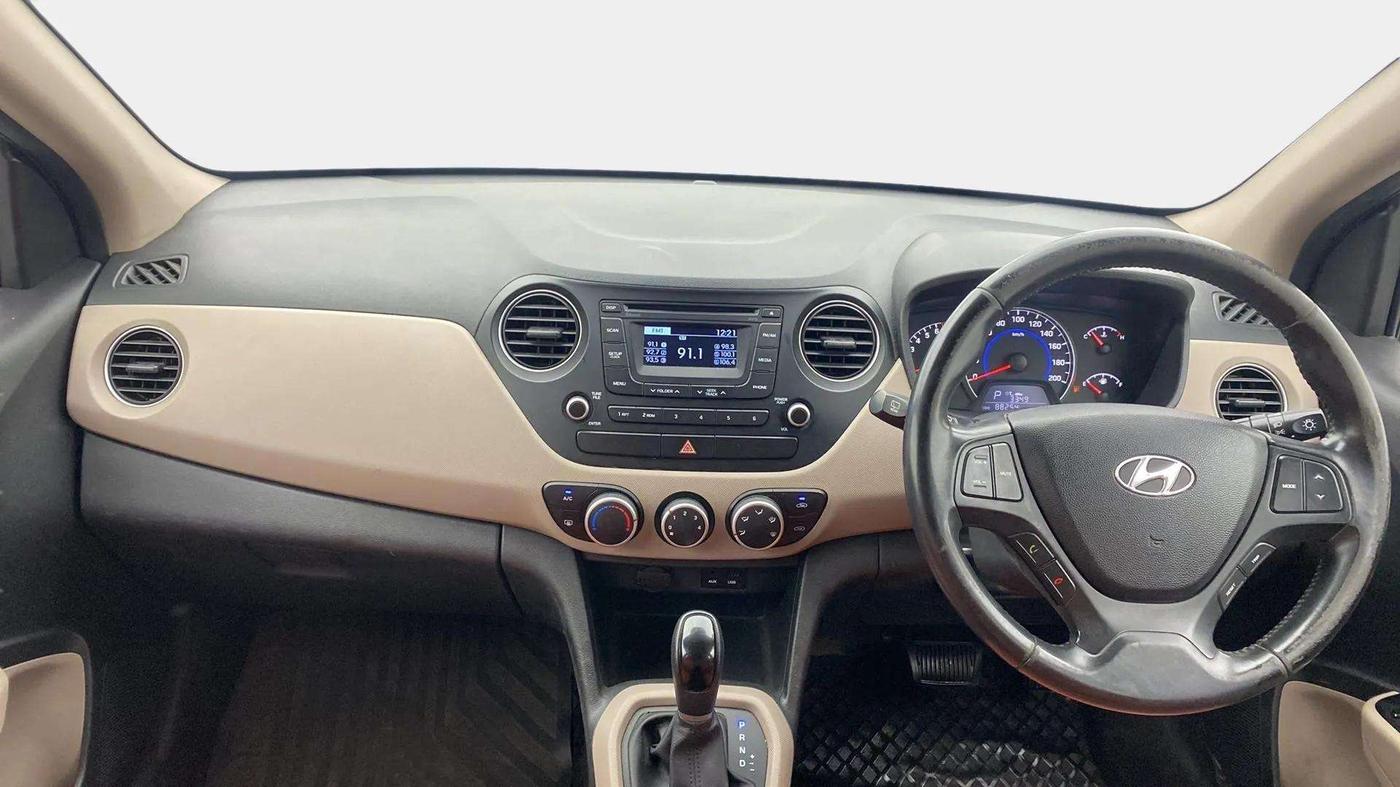 2015 Hyundai Grand i10 ASTA AT 1.2 KAPPA VTVT, Petrol, Automatic, 88,387 km, Dashboard