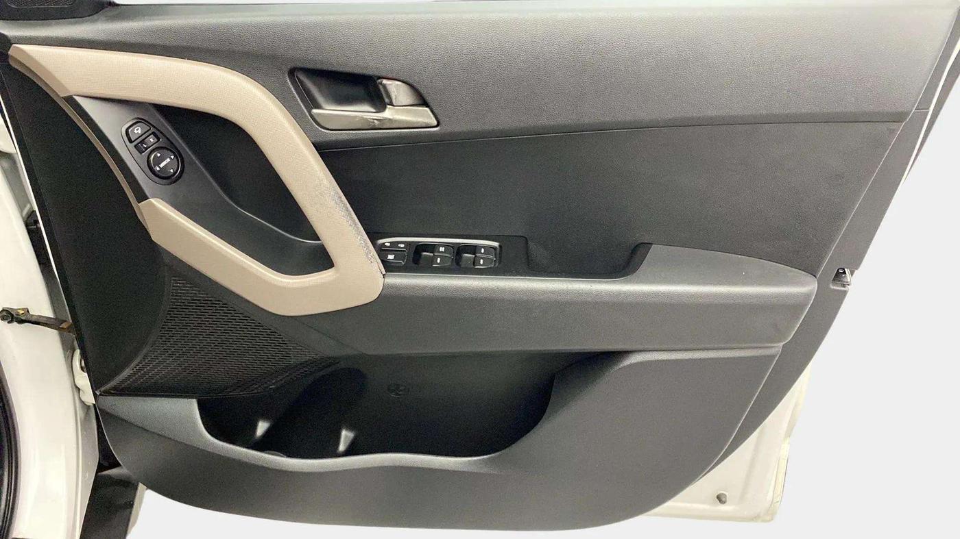 2017 Hyundai Creta SX 1.6 DIESEL, Diesel, Manual, 94,834 km, Driver Side Door Panels Control