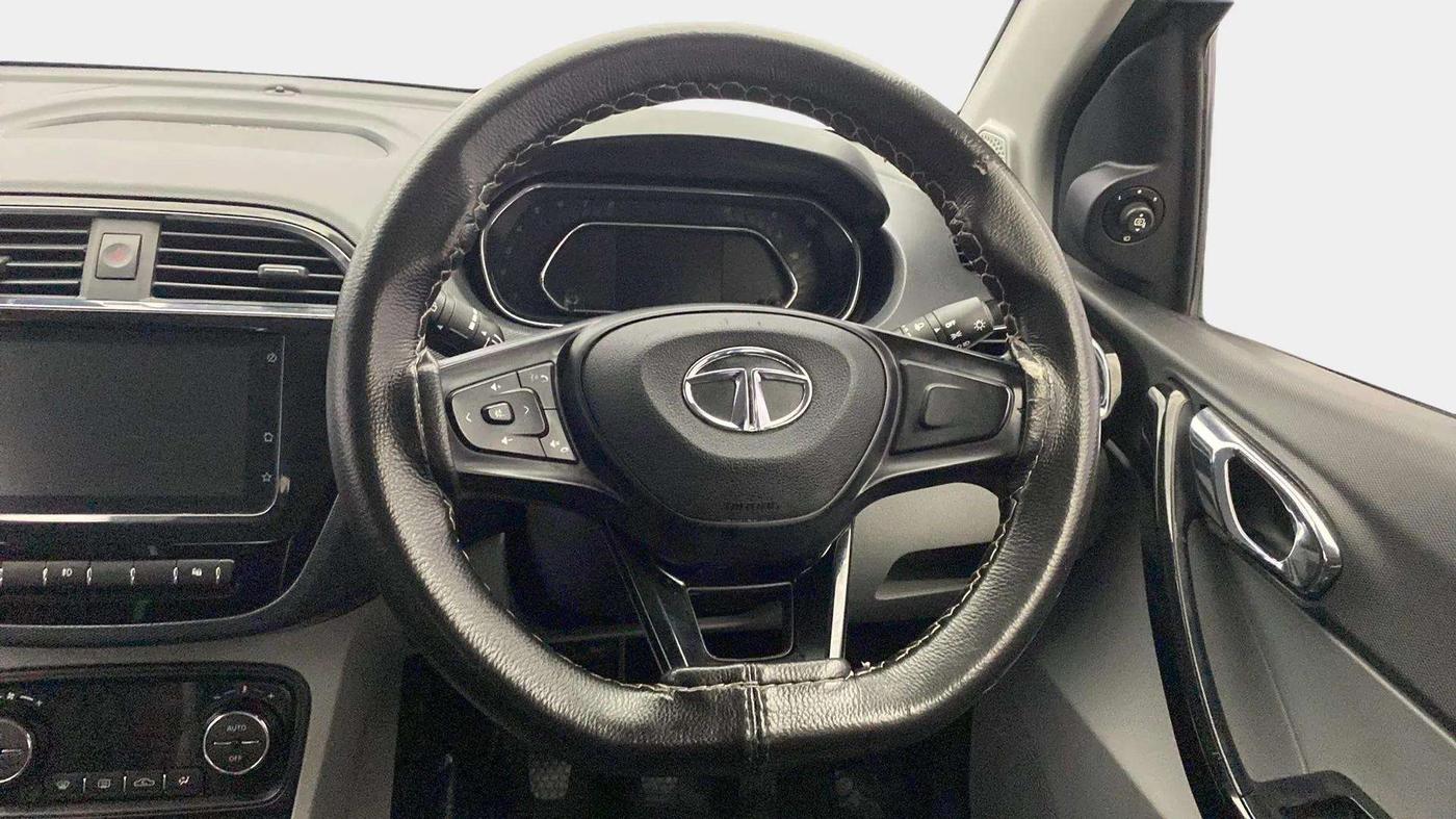 2020 Tata Tiago XZ PLUS PETROL, Petrol, Manual, 67,168 km, Steering Wheel Close Up