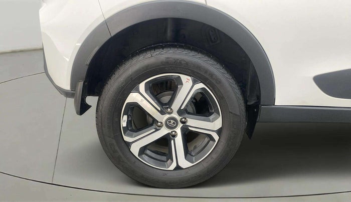 2022 Tata NEXON XZA PLUS PETROL, Petrol, Automatic, 32,081 km, Right Rear Wheel