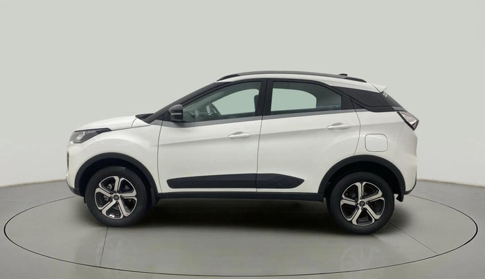 2022 Tata NEXON XZA PLUS PETROL, Petrol, Automatic, 32,081 km, Left Side