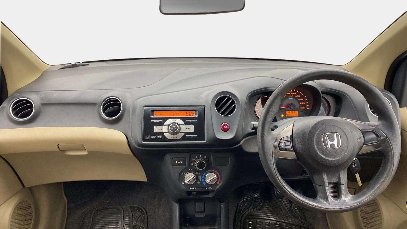 2014 Honda Amaze 1.2L I-VTEC S, Petrol, Manual, 42,147 km, Dashboard