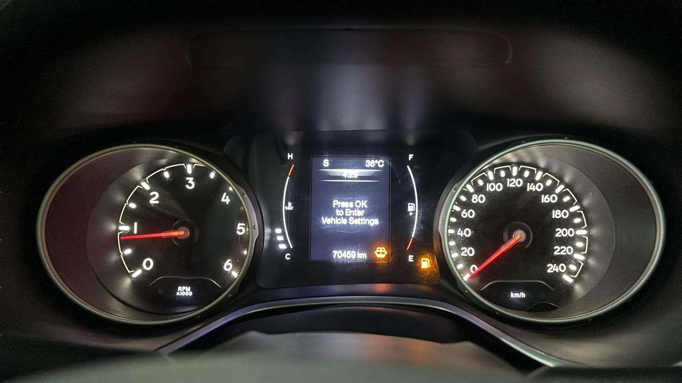 2018 Jeep Compass LIMITED 2.0 DIESEL 4X4, Diesel, Manual, 43,869 km, Odometer Image