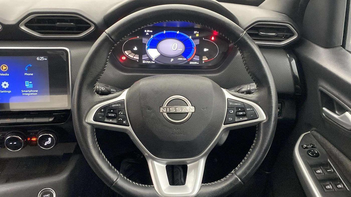2022 Nissan MAGNITE XV PREMIUM TURBO CVT, Petrol, Automatic, 23,228 km, Steering Wheel Close Up