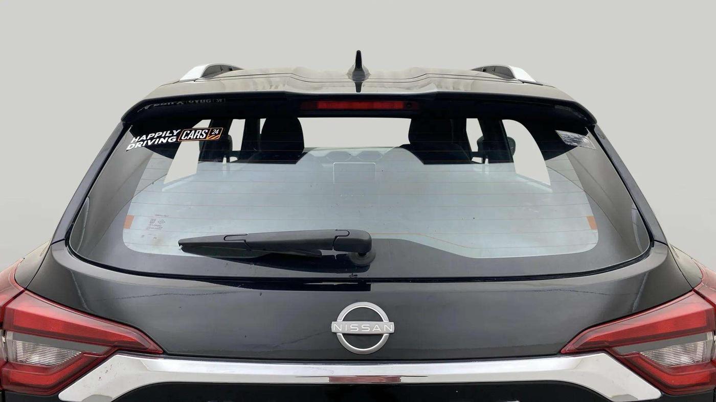 2022 Nissan MAGNITE XV PREMIUM TURBO CVT, Petrol, Automatic, 23,228 km, Rear Windshield