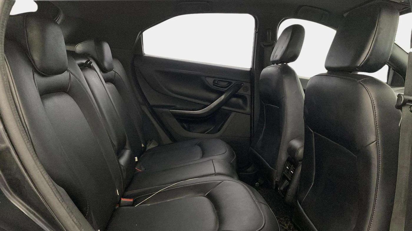 2023 Tata NEXON XZ PLUS PETROL SUNROOF DARK EDITION, Petrol, Manual, 13,627 km, Right Side Rear Door Cabin