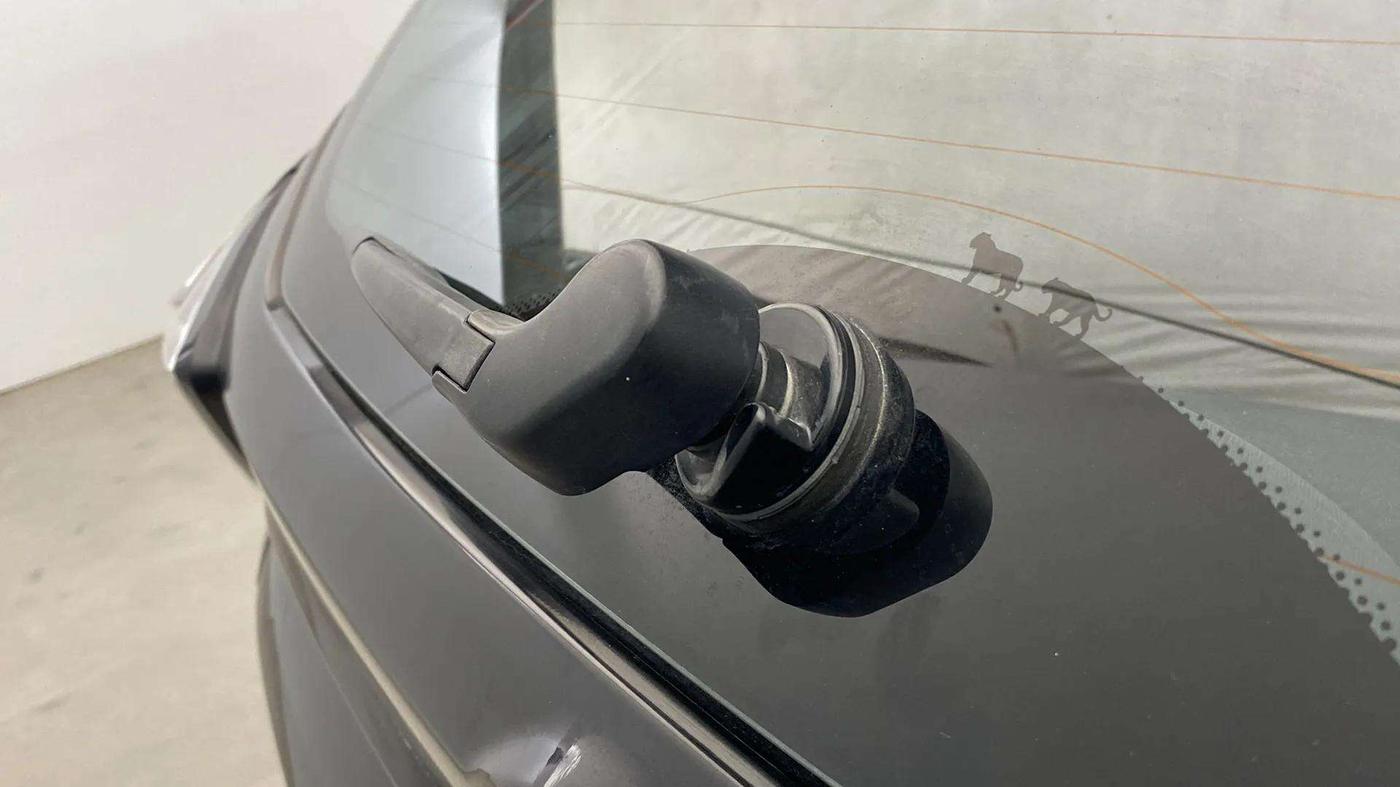 2023 Tata NEXON XZ PLUS PETROL SUNROOF DARK EDITION, Petrol, Manual, 13,627 km, Rear Wiper