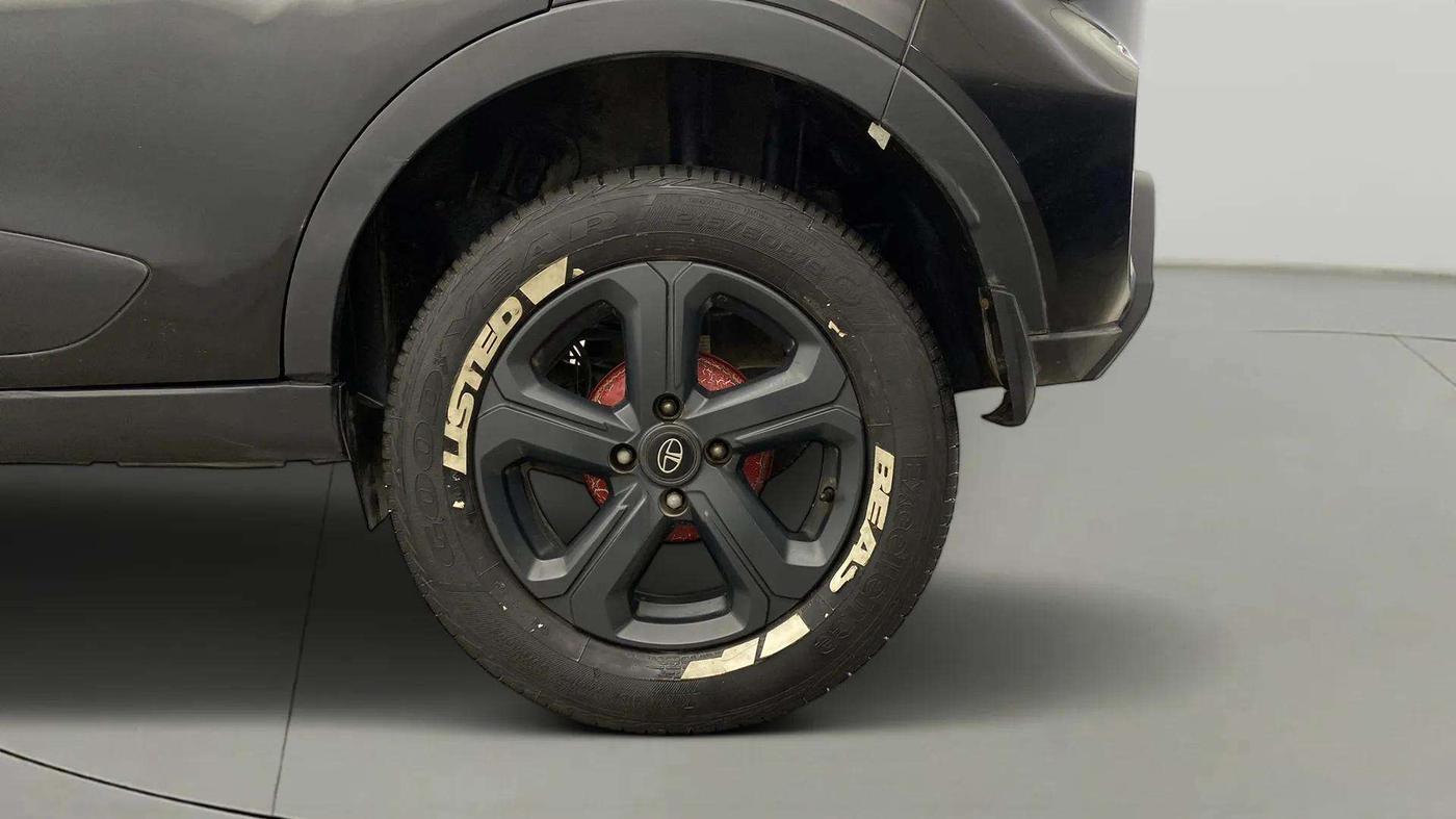 2023 Tata NEXON XZ PLUS PETROL SUNROOF DARK EDITION, Petrol, Manual, 13,627 km, Left Rear Wheel