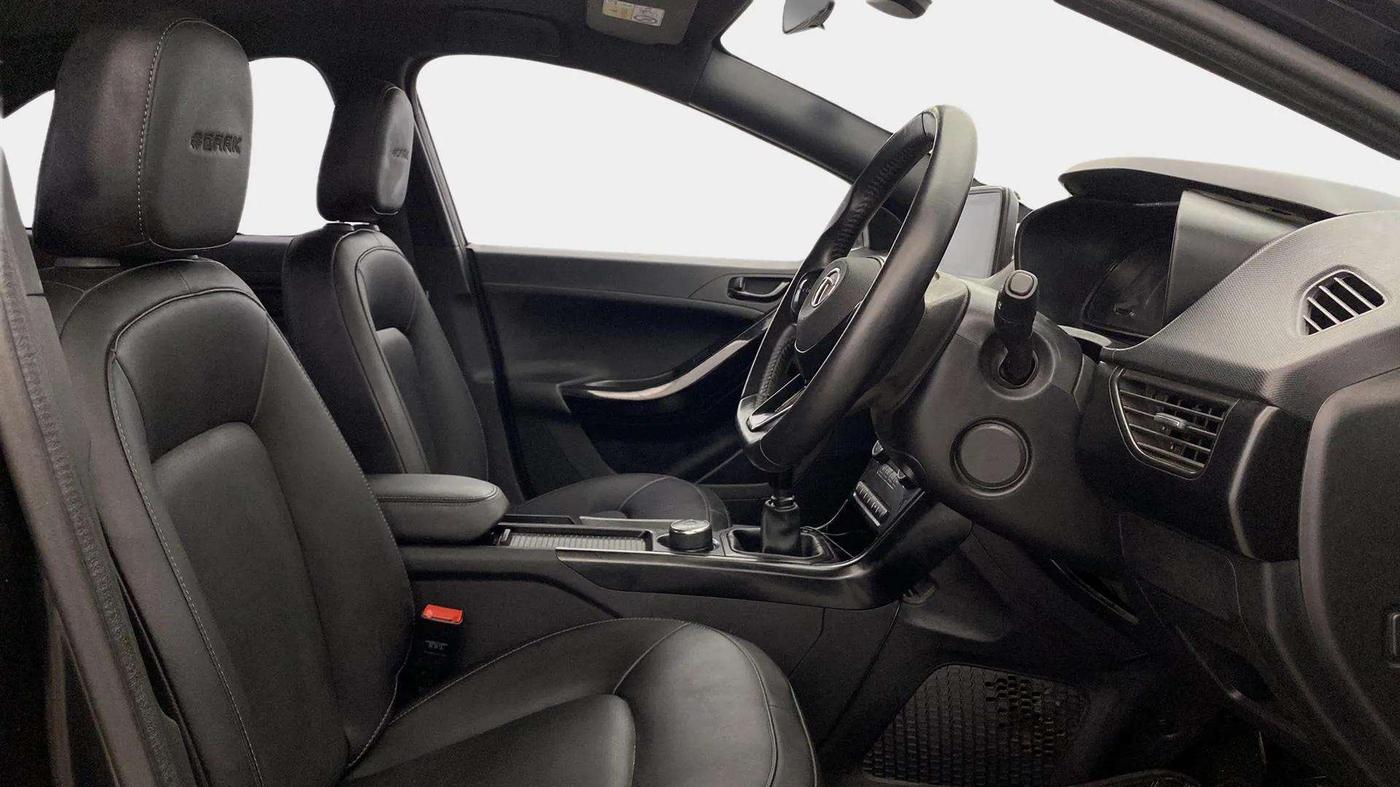 2023 Tata NEXON XZ PLUS PETROL SUNROOF DARK EDITION, Petrol, Manual, 13,627 km, Right Side Front Door Cabin