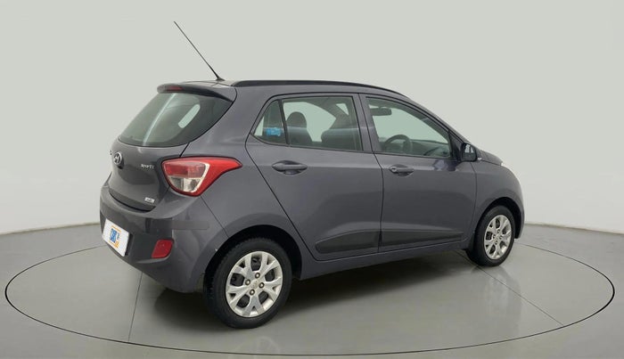 2015 Hyundai Grand i10 SPORTZ 1.2 KAPPA VTVT, Petrol, Manual, 14,277 km, Right Back Diagonal