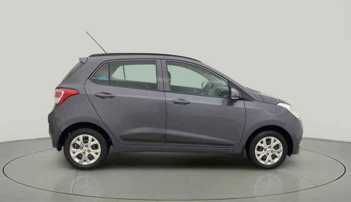 2015 Hyundai Grand i10 SPORTZ 1.2 KAPPA VTVT, Petrol, Manual, 14,277 km, Right Side View