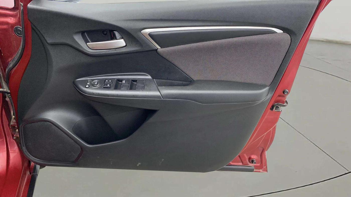 2019 Honda WR-V 1.2L I-VTEC VX MT, Petrol, Manual, 27,018 km, Driver Side Door Panels Control