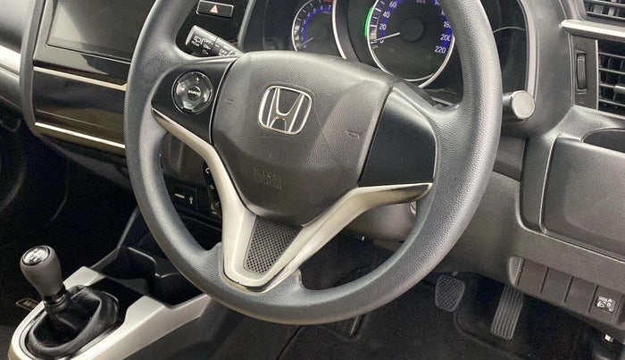 2019 Honda WR-V 1.2L I-VTEC VX MT, Petrol, Manual, 26,961 km, Steering wheel - Phone control has minor damage