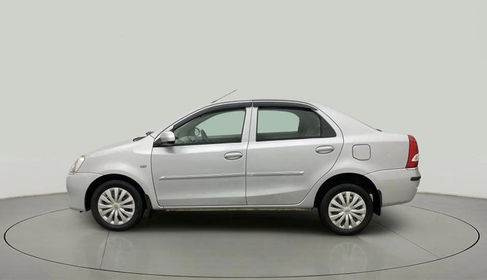 2015 Toyota Etios G, Petrol, Manual, 33,800 km, Left Side