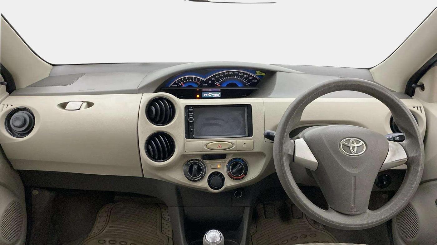 2015 Toyota Etios G, Petrol, Manual, 34,146 km, Dashboard