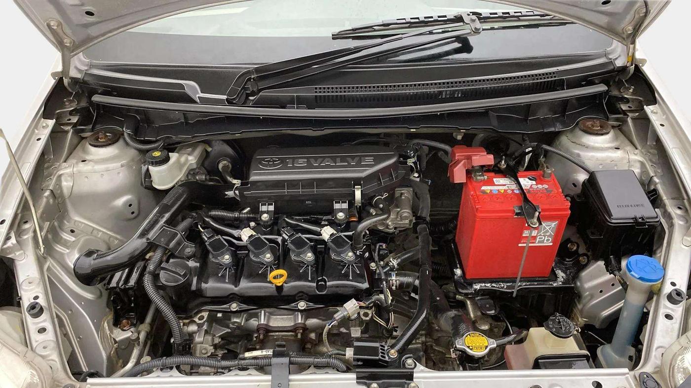 2015 Toyota Etios G, Petrol, Manual, 34,146 km, Engine View