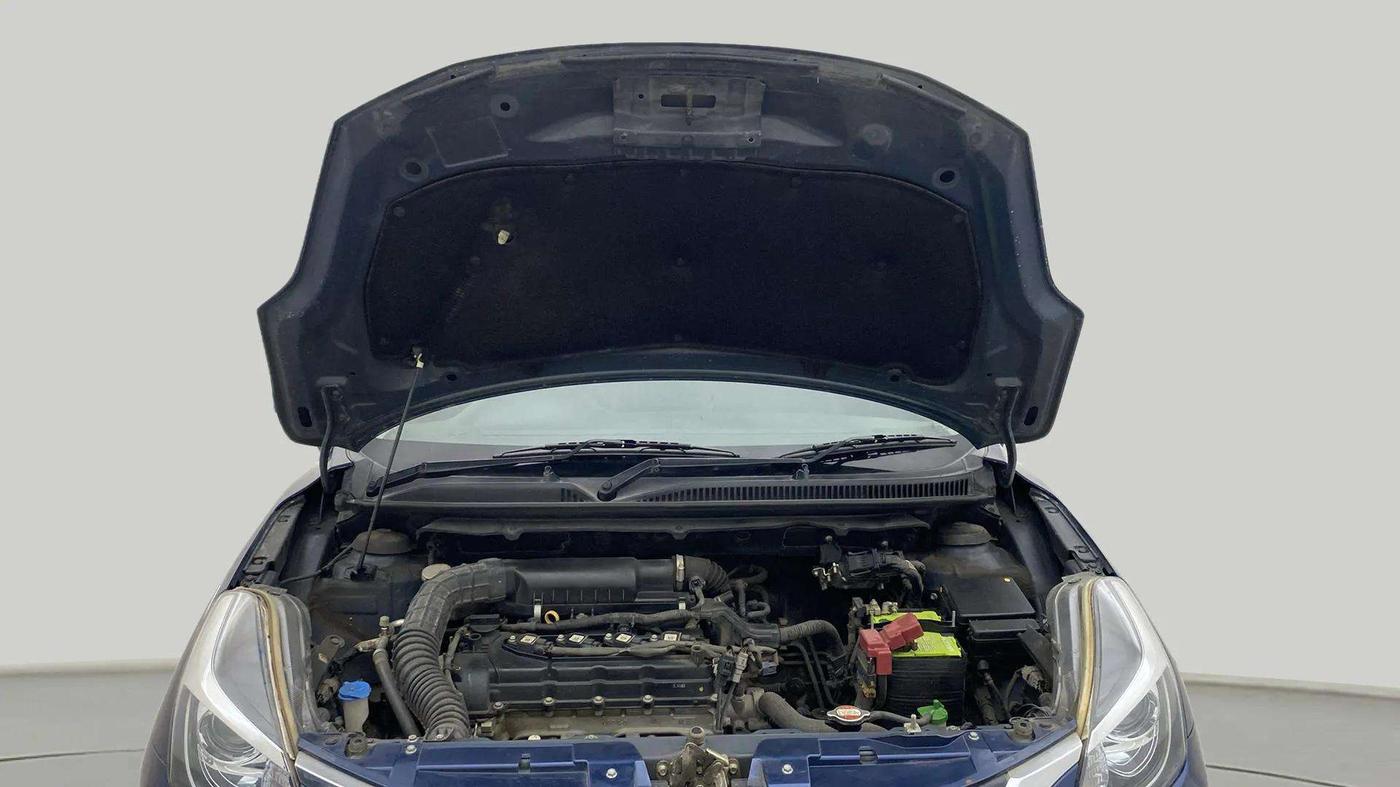 2020 Maruti Baleno ZETA PETROL 1.2, Petrol, Manual, 74,178 km, Open Bonet