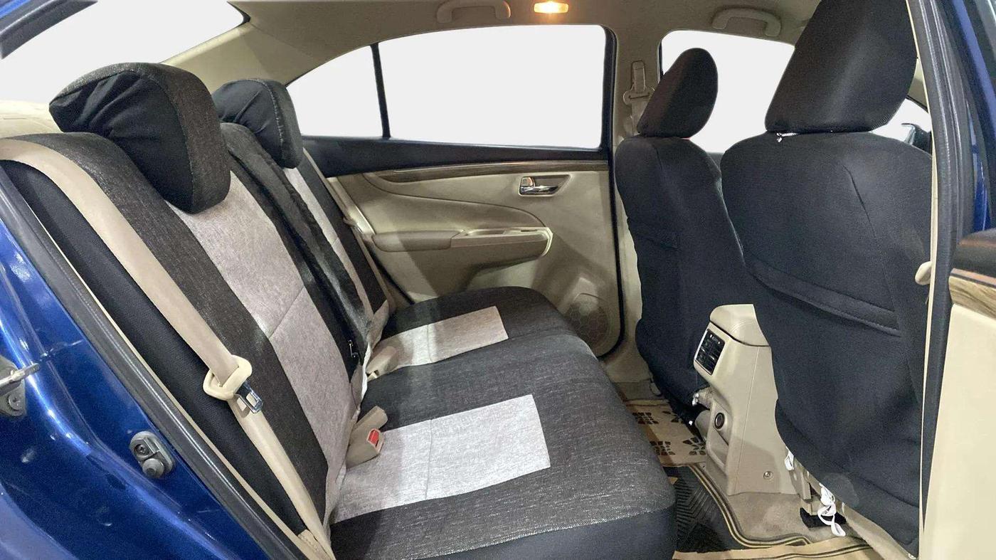 2018 Maruti Ciaz ALPHA  AT 1.5 SHVS PETROL, Petrol, Automatic, 54,710 km, Right Side Rear Door Cabin