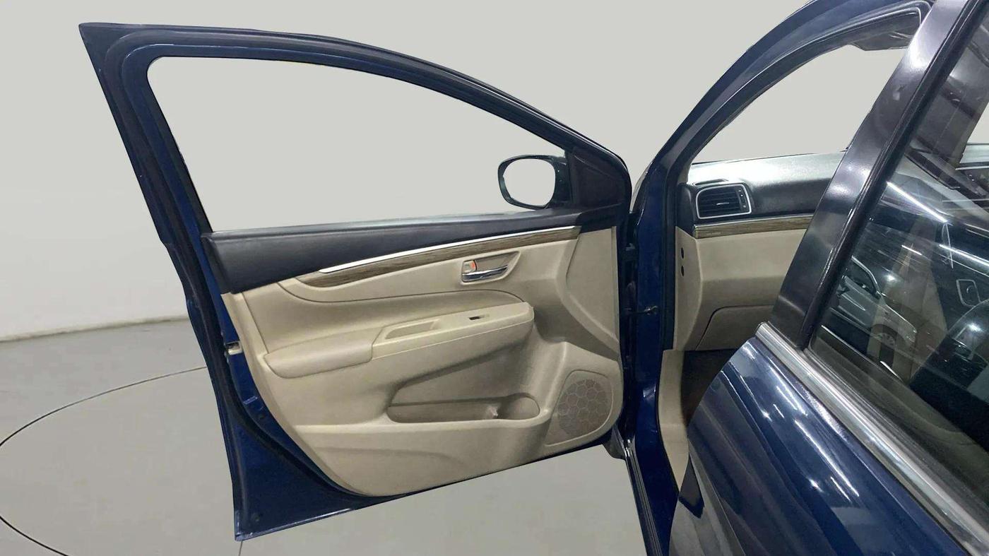 2018 Maruti Ciaz ALPHA  AT 1.5 SHVS PETROL, Petrol, Automatic, 54,710 km, LHS Front Door