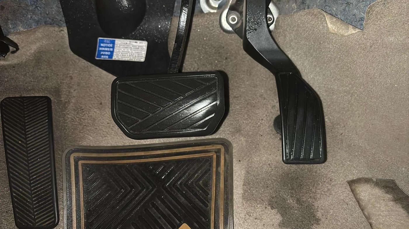 2018 Maruti Ciaz ALPHA  AT 1.5 SHVS PETROL, Petrol, Automatic, 54,710 km, Pedals