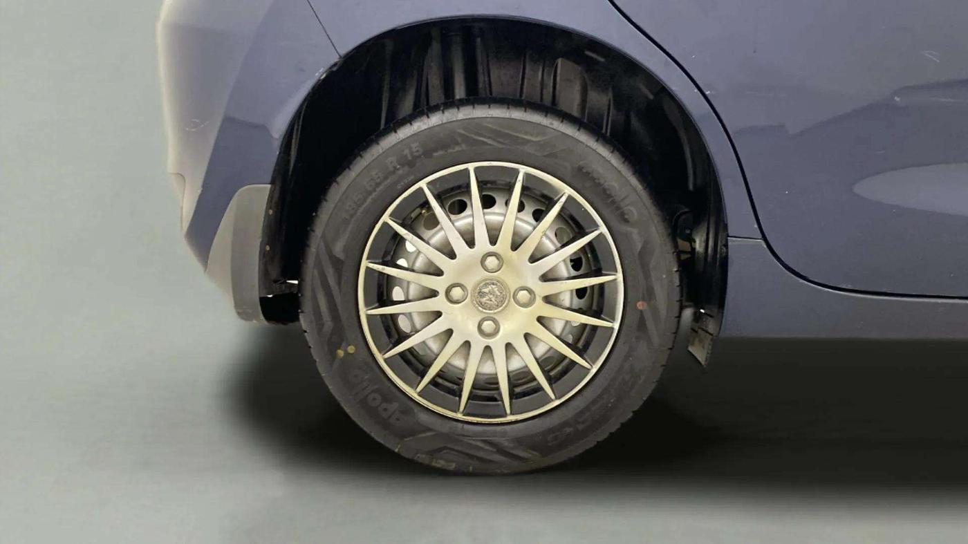 2023 Maruti Baleno SIGMA PETROL 1.2, Petrol, Manual, 31,064 km, Right Rear Wheel
