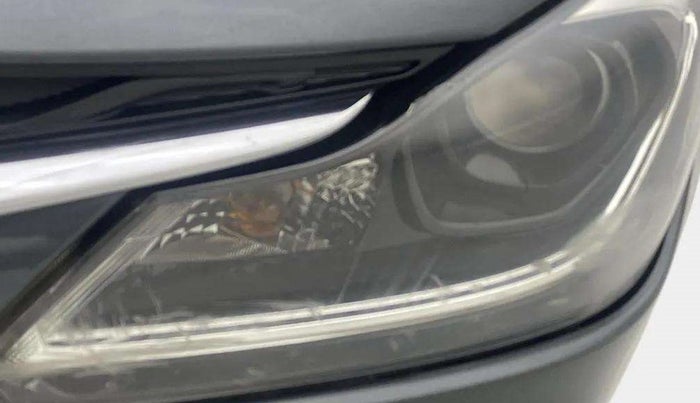 2022 Maruti Baleno DELTA PETROL 1.2, Petrol, Manual, 30,537 km, Left headlight - Clamp has minor damage