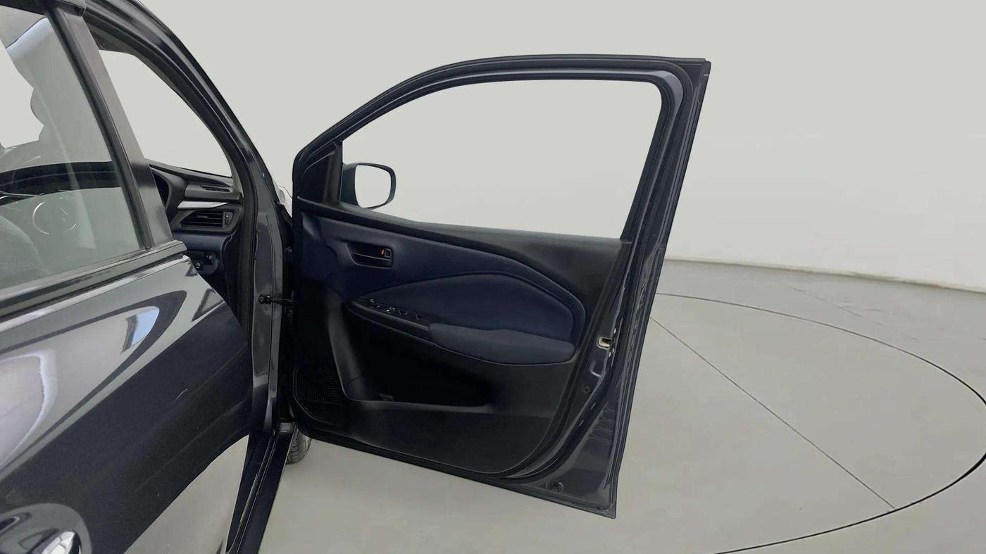 2022 Maruti Baleno DELTA PETROL 1.2, Petrol, Manual, 30,670 km, RHS Front Door