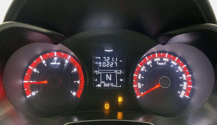 2022 Mahindra XUV300 W6 1.2 PETROL, Petrol, Manual, 36,826 km, Odometer Image