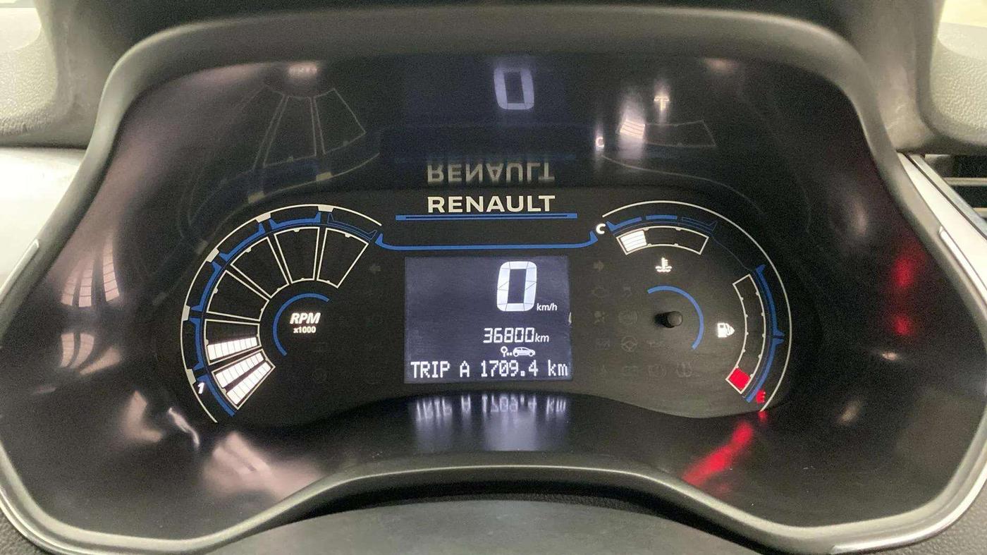 2022 Renault TRIBER RXZ DUAL TONE, Petrol, Manual, 36,968 km, Odometer Image