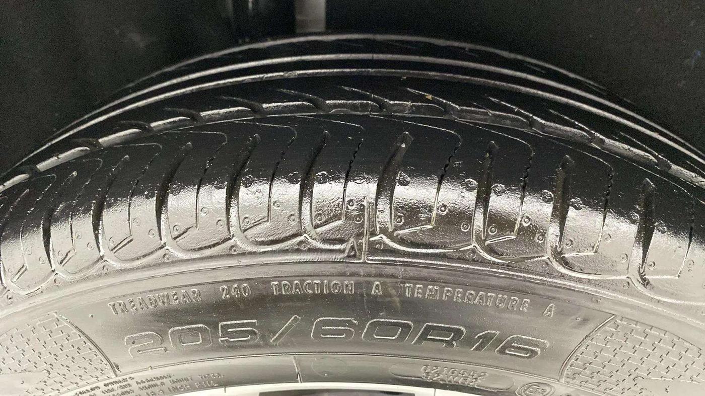 2021 Ford Ecosport TITANIUM 1.5L PETROL, Petrol, Manual, 34,328 km, Right Rear Tyre Tread