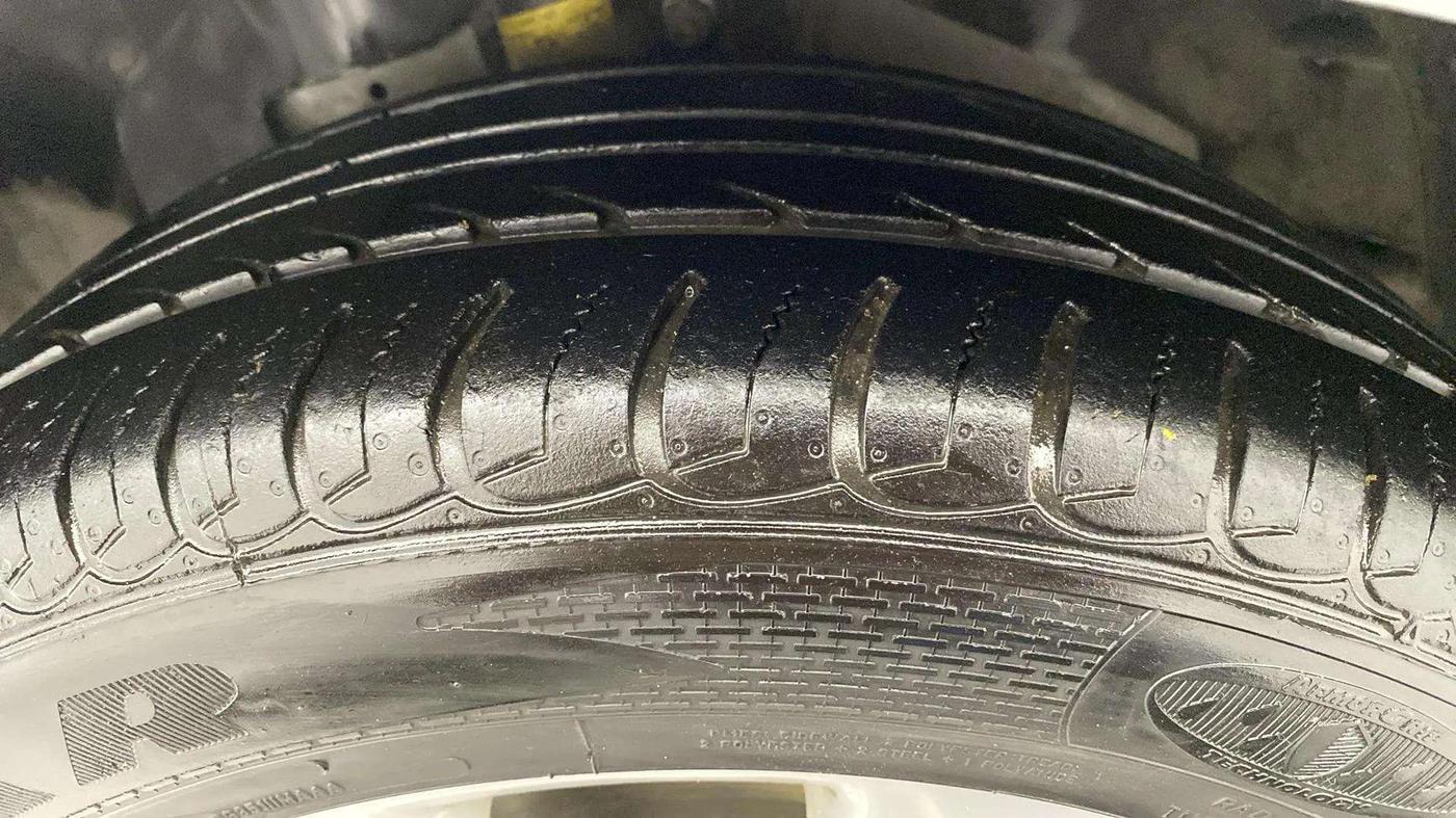 2021 Ford Ecosport TITANIUM 1.5L PETROL, Petrol, Manual, 34,328 km, Left Front Tyre Tread