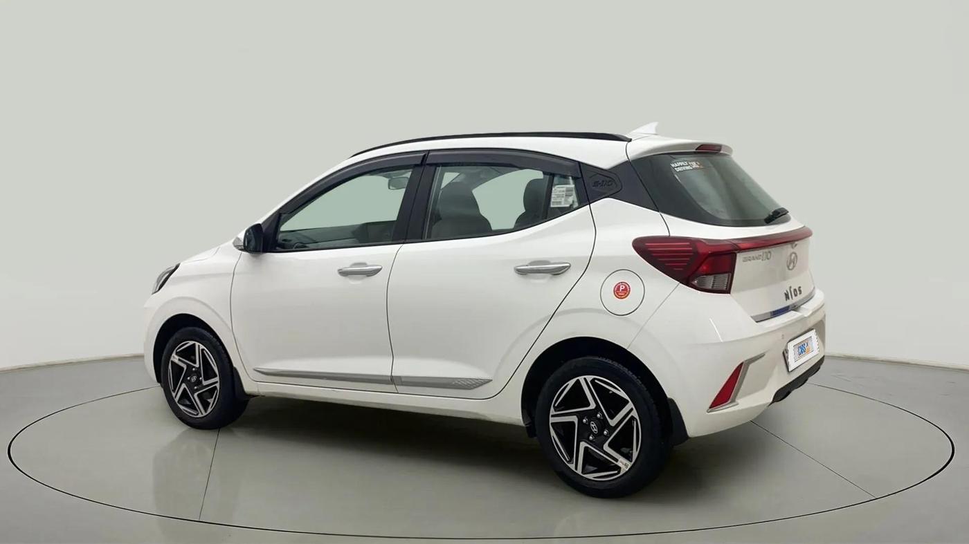 2023 Hyundai GRAND I10 NIOS ASTA AMT 1.2 KAPPA VTVT, Petrol, Automatic, 9,743 km, Left Back Diagonal