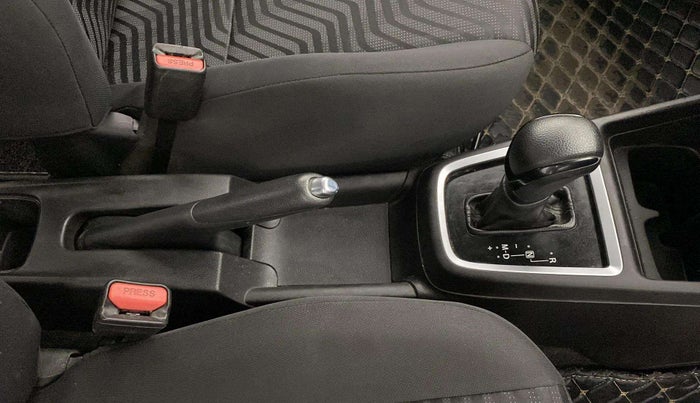 2019 Maruti Swift VXI AMT, Petrol, Automatic, 68,842 km, Gear Lever